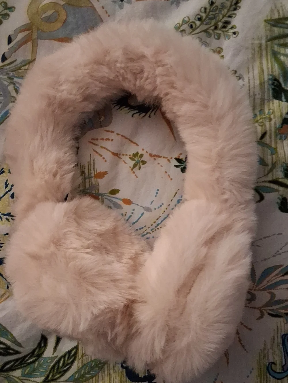 Plush Faux-Fur Ear Muffs - Cream